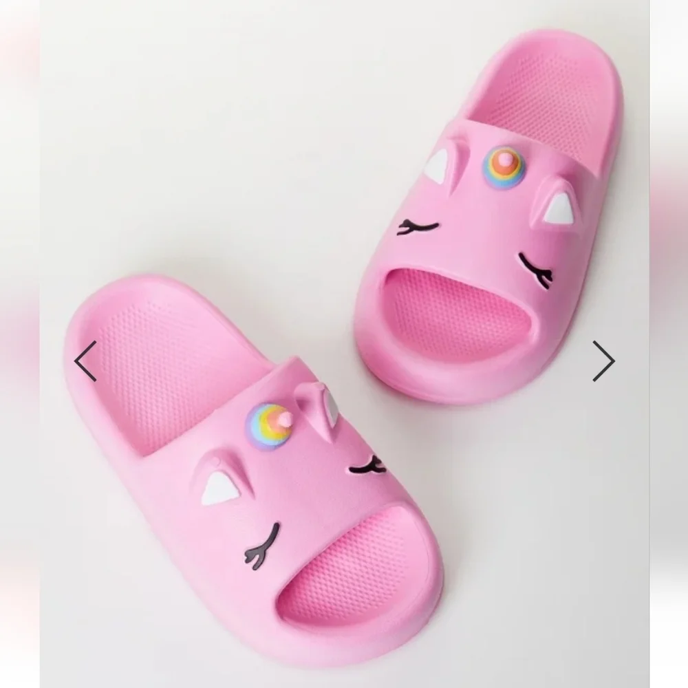 NWT Fab Kids‎ Unicorn Pillow Sandles 3D Unicorn Slide Size 3